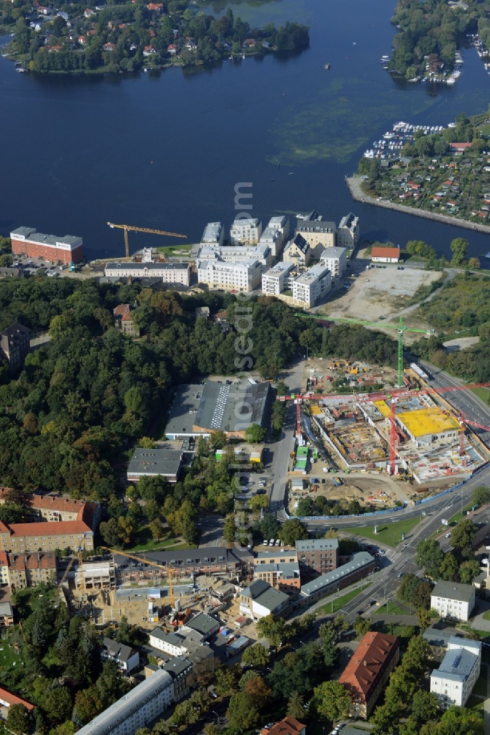 Potsdam from the bird's eye view: Construction site to build a new leisure pool with swimming pool in Potsdam in Brandenburg