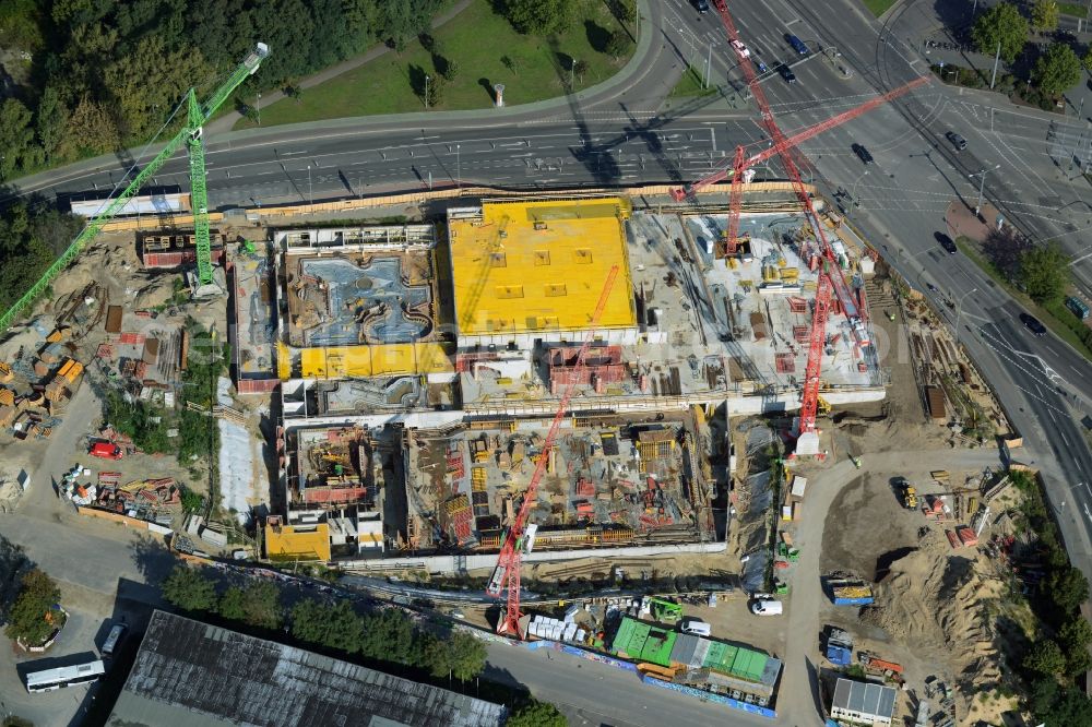 Potsdam from the bird's eye view: Construction site to build a new leisure pool with swimming pool in Potsdam in Brandenburg