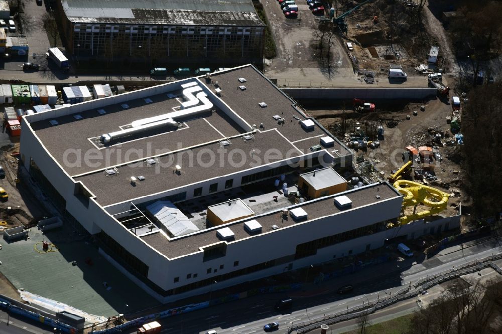 Aerial image Potsdam - Construction site to build a new leisure pool with swimming pool in Potsdam in Brandenburg