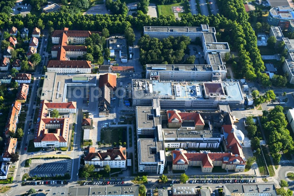 Aerial photograph Rostock - Construction site company Schaelerbau for the new building of a functional building at the Campus Schillingallee in the district Hansaviertel in Rostock in the state Mecklenburg - Western Pomerania