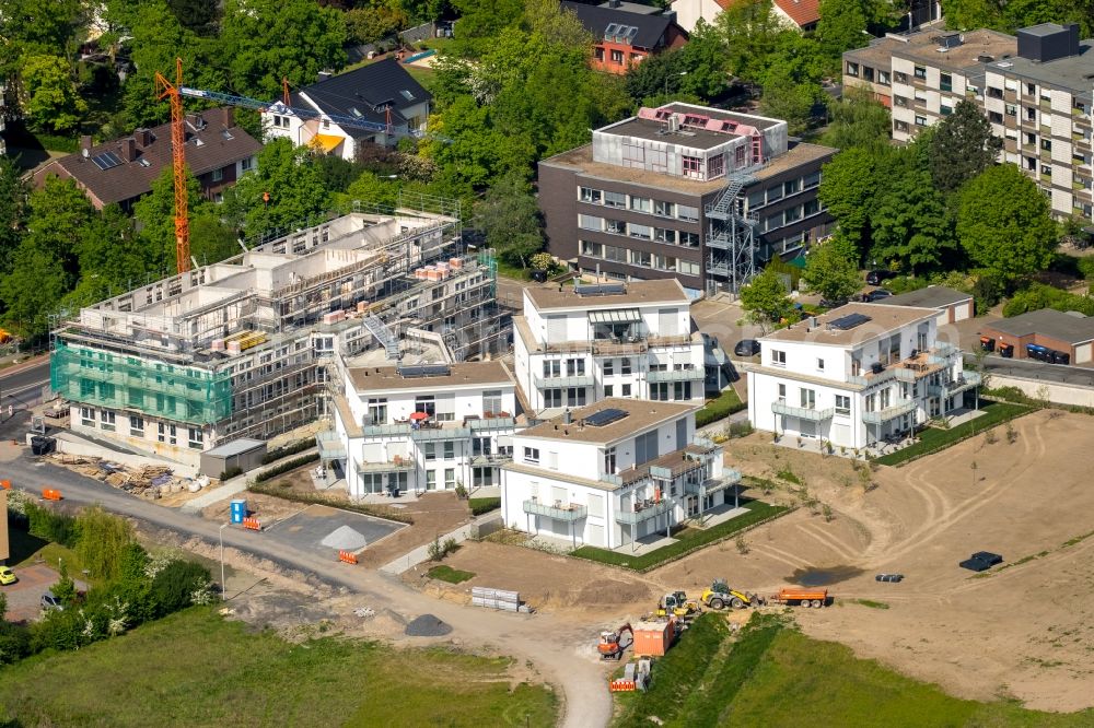 Hamm from the bird's eye view: Construction site to build the new building of the nursing home - Senior residence on Ahseufer - Marker Allee in Hamm in North Rhine-Westphalia