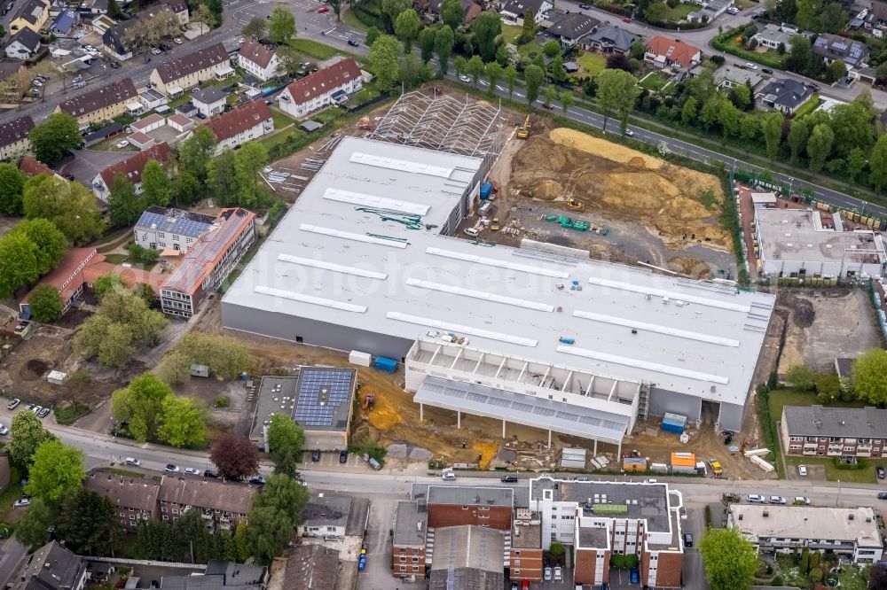 Aerial image Gladbeck - Construction site for new construction building of the construction market on the grounds of the formerly sports ground between Konrad-Adenauer-Allee and Krusenkamp in Gladbeck at Ruhrgebiet in the state North Rhine-Westphalia, Germany