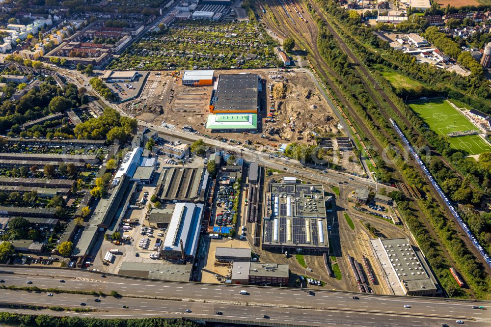 Duisburg from above - Construction site for new construction building of the construction market HORNBACH on street Giessingstrasse in the district Wanheimerort in Duisburg at Ruhrgebiet in the state North Rhine-Westphalia, Germany