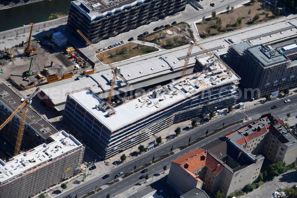 Berlin from the bird's eye view: Construction site for the new building of CA Immobilien Anlagen Aktiengesellschaft on Heidestrasse in the district Moabit in Berlin, Germany