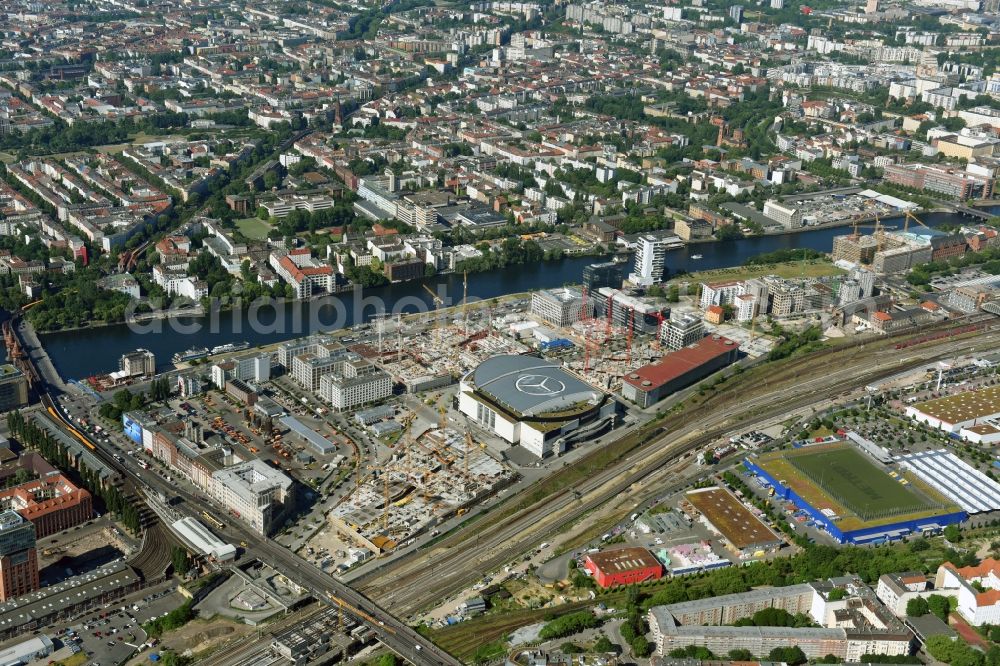 Berlin from above - New construction of the building complex of the shopping center East Side Mall of Freo Group on Tamara-Danz-Strasse on Anschutz - Areal in the district Bezirk Friedrichshain-Kreuzberg in Berlin, Germany