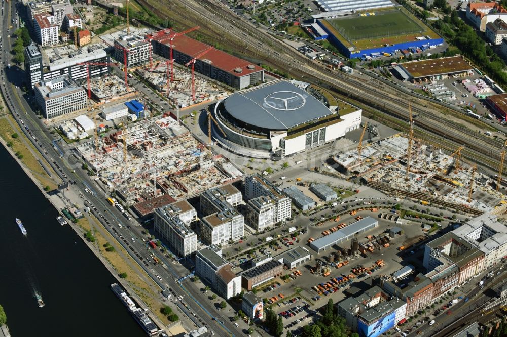 Aerial image Berlin - New construction of the building complex of the shopping center East Side Mall of Freo Group on Tamara-Danz-Strasse on Anschutz - Areal in the district Bezirk Friedrichshain-Kreuzberg in Berlin, Germany