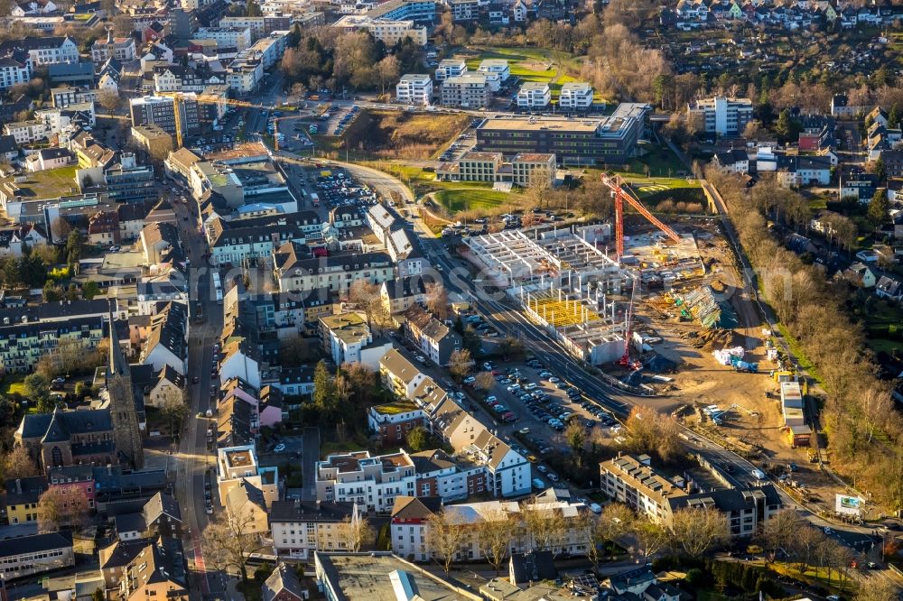 Aerial image Heiligenhaus - New construction of the building complex of the shopping center Forum Hitzbleck of HBB Hanseatische Betreuungs- and Beteiligungsgesellschaft mbH on Westfalenstrasse in Heiligenhaus in the state North Rhine-Westphalia, Germany