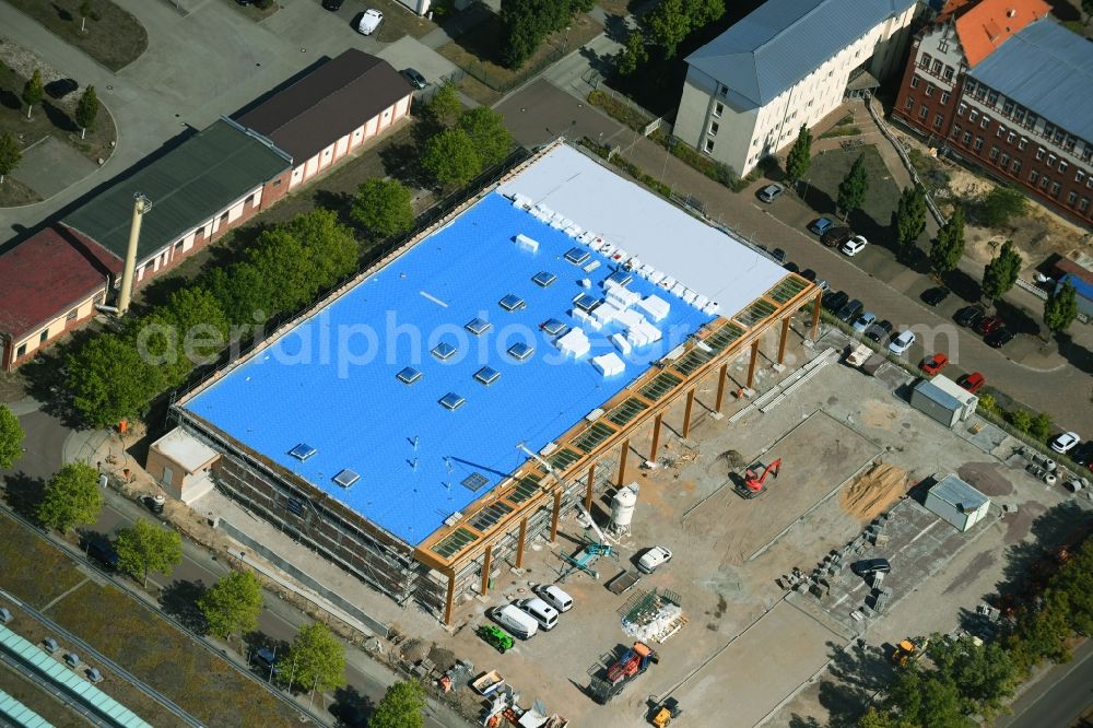 Aerial photograph Halle (Saale) - New construction of the building complex of the shopping center on Frau-von-Selmnitz-Strasse- Damaschkestrasse in Halle (Saale) in the state Saxony-Anhalt, Germany