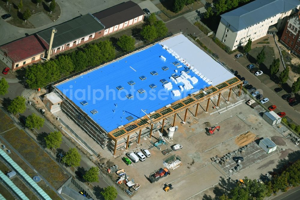 Halle (Saale) from above - New construction of the building complex of the shopping center on Frau-von-Selmnitz-Strasse- Damaschkestrasse in Halle (Saale) in the state Saxony-Anhalt, Germany