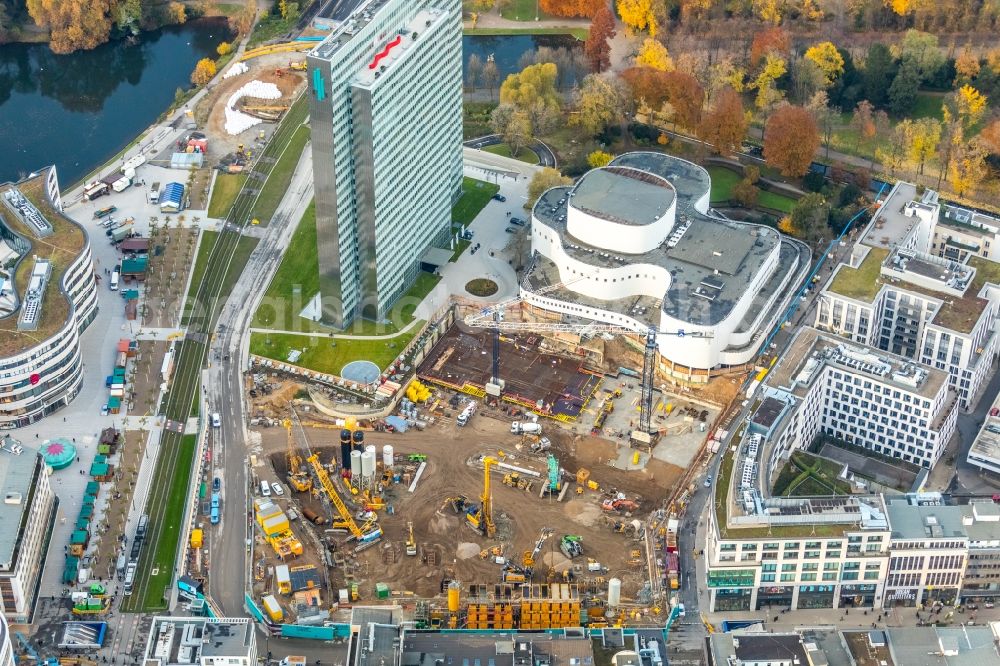 Aerial image Düsseldorf - New construction of the building complex of the shopping center Ingenhoven-Tal - Koebogen 2 on Gustaf-Gruendgens-Place in Duesseldorf in the state North Rhine-Westphalia, Germany