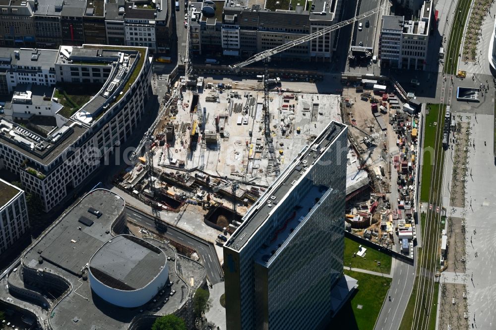 Düsseldorf from above - New construction of the building complex of the shopping center Ingenhoven-Tal - Koebogen 2 on Gustaf-Gruendgens-Place in Duesseldorf in the state North Rhine-Westphalia, Germany