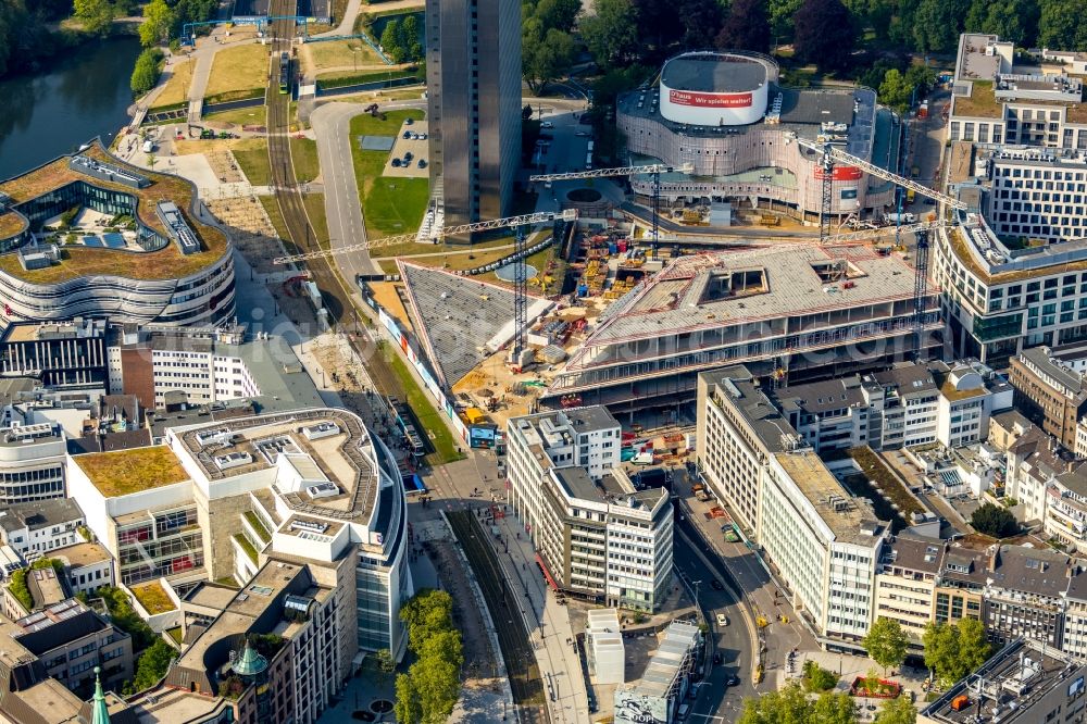 Aerial image Düsseldorf - New construction of the building complex of the shopping center Ingenhoven-Tal - Koebogen 2 on Gustaf-Gruendgens-Place in Duesseldorf in the state North Rhine-Westphalia, Germany