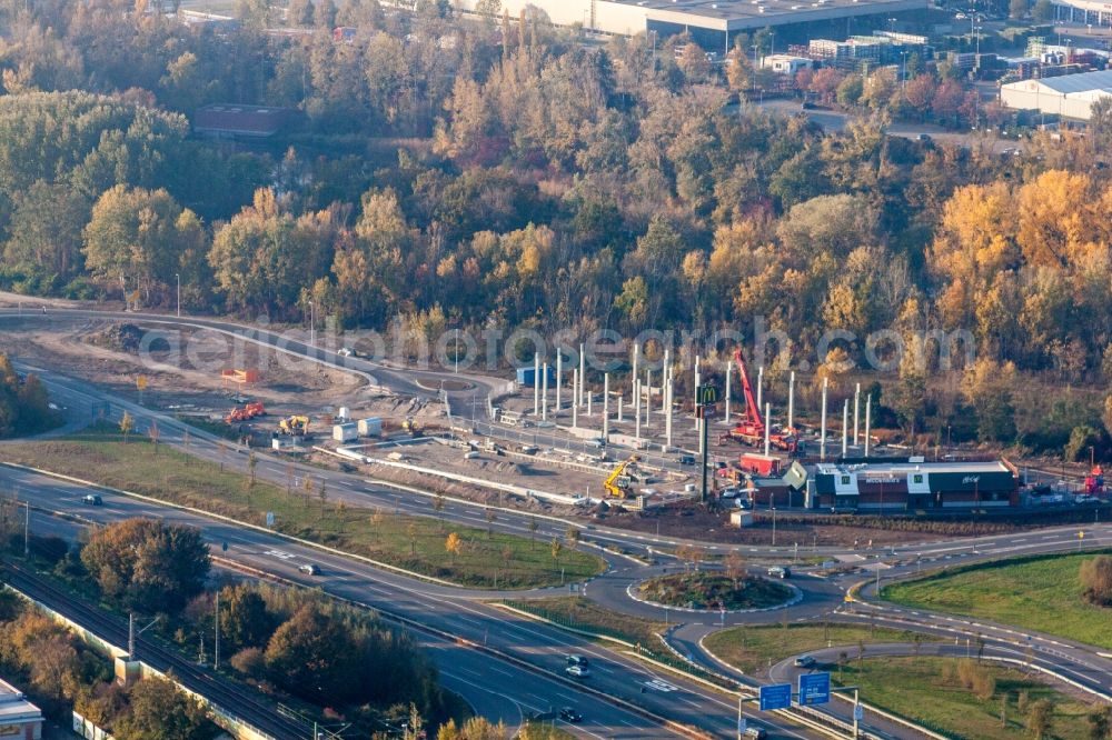 Wörth am Rhein from above - New construction of the building complex of the shopping center Maximilian-Center in the district Maximilian-Center in Woerth am Rhein in the state Rhineland-Palatinate, Germany