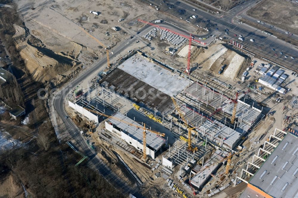 Aerial photograph Berlin - New construction of the building complex of the shopping center of Hoeffner Moebelgesellschaft GmbH & Co.KG and the Krieger-Gruppe on Landsberger Allee in Berlin