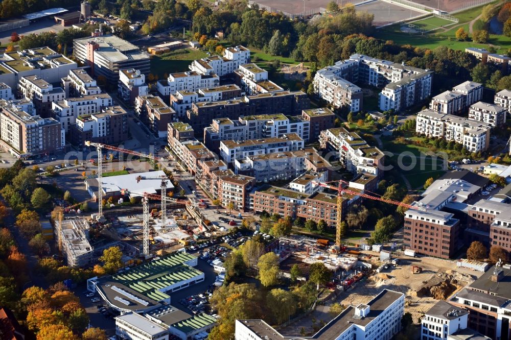 Hamburg from the bird's eye view: New construction of the building complex of the shopping center on corner Behringstrasse - Juergen-Toepfer-Strasse in the district Altona in Hamburg, Germany