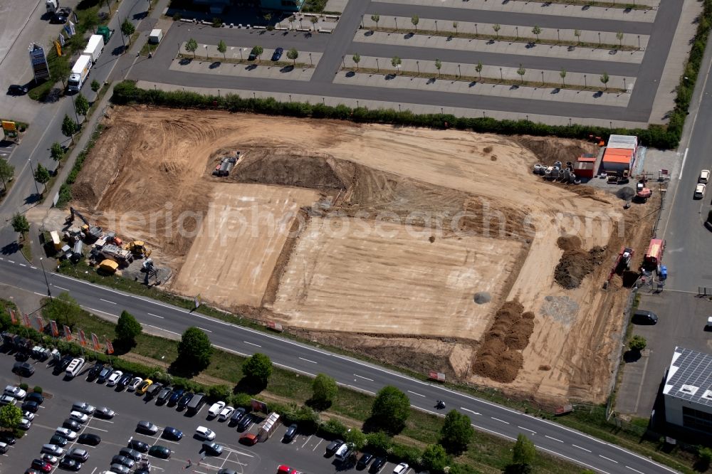 Aerial photograph Würzburg - New construction of the building complex of the shopping center of Schaumstoffe Wilfried Wegerich GmbH on Ossietzkystrasse - Max-Mengeringhausen-Strasse - Dr.-Johanna-Stahl-Strasse in the district Rottenbauer in Wuerzburg in the state Bavaria, Germany