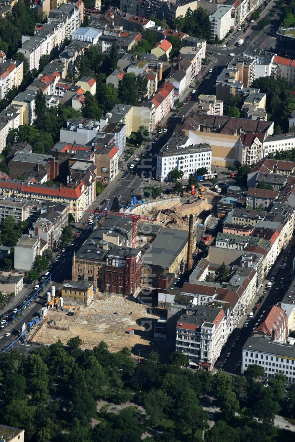 Aerial image Berlin - New construction of the building complex of the shopping center Schultheiss Quarter in Moabit district in Berlin