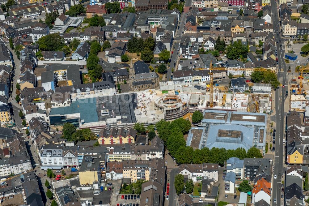 Velbert from above - New construction of the building complex of the shopping center a?? Stadtgalerie Velbert a?? in Velbert in the state North Rhine-Westphalia, Germany