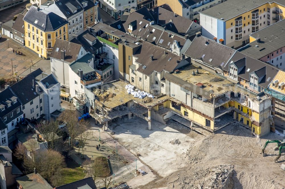 Aerial photograph Velbert - Construction site for the new construction of the building complex of the StadtGalerie shopping center in Velbert in the state of North Rhine-Westphalia, Germany