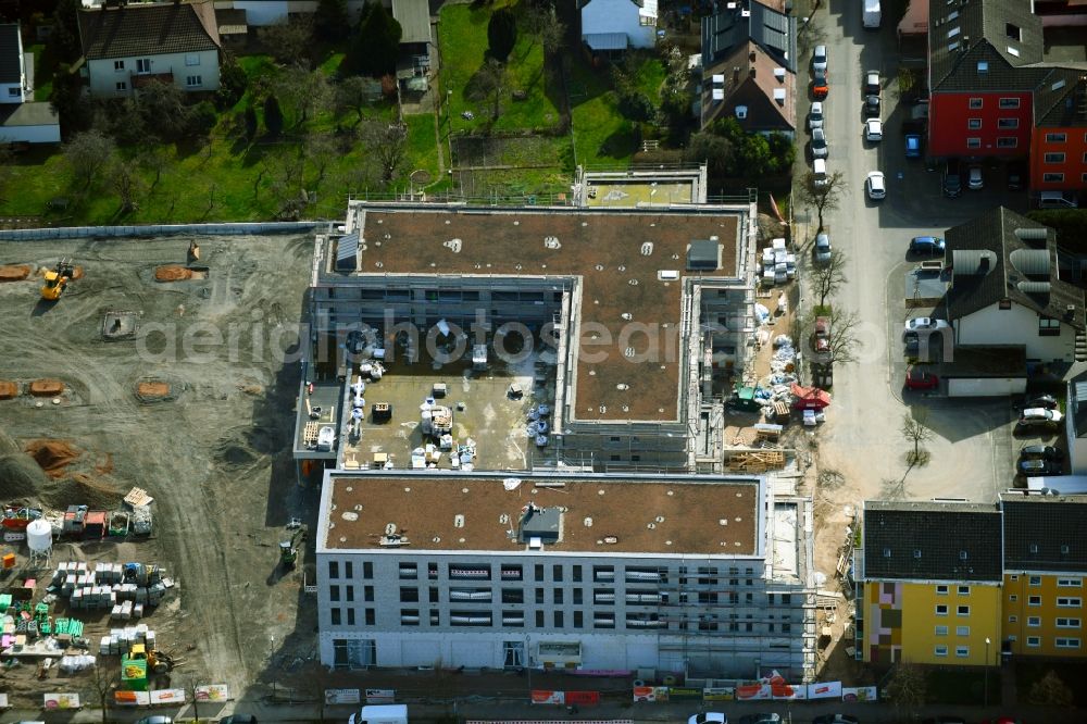 Aschaffenburg from above - New construction of the building complex of the shopping center Tegut-Markt on Schillerstrasse corner Muellerstrasse in the district Damm in Aschaffenburg in the state Bavaria, Germany