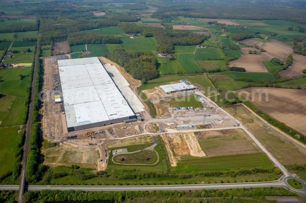 Werne from above - Construction site to build a new building complex on the site of the logistics center Amazon Logistik in Werne in the state North Rhine-Westphalia