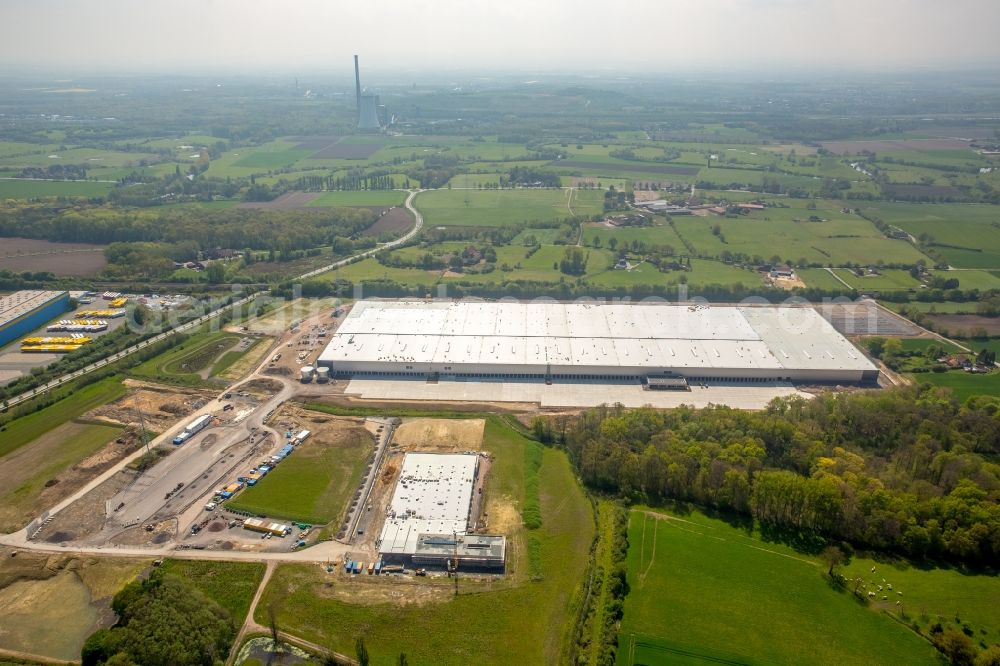 Aerial image Werne - Construction site to build a new building complex on the site of the logistics center Amazon Logistik in Werne in the state North Rhine-Westphalia