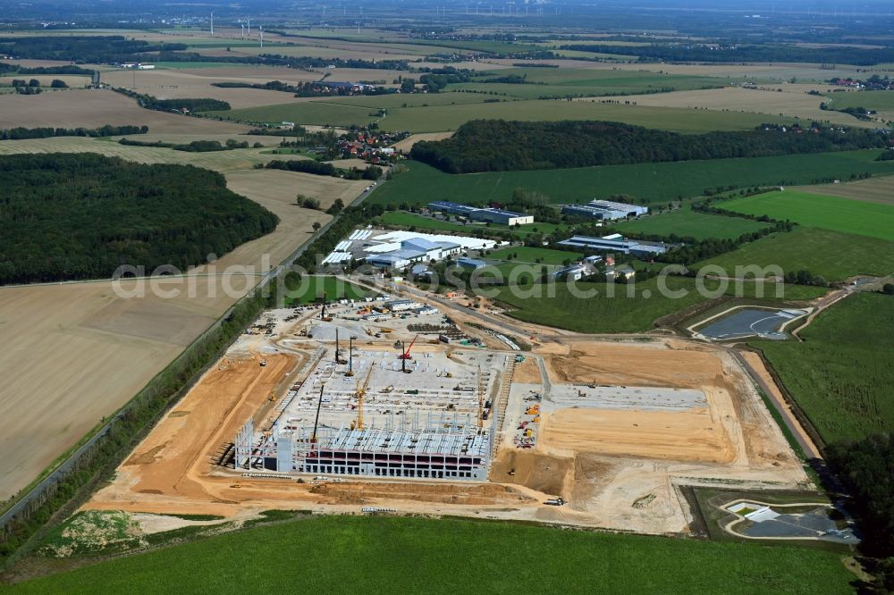 Gera from the bird's eye view: Construction site to build a new building complex on the site of the logistics center Amazon Distribution GmbH in the district Cretzschwitz in Gera in the state Thuringia, Germany