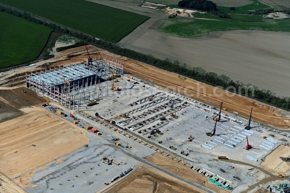 Gera from above - Construction site to build a new building complex on the site of the logistics center Amazon Distribution GmbH in the district Cretzschwitz in Gera in the state Thuringia, Germany