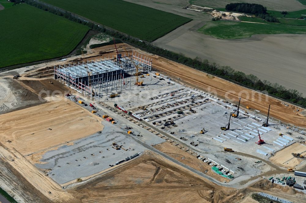 Gera from the bird's eye view: Construction site to build a new building complex on the site of the logistics center Amazon Distribution GmbH in the district Cretzschwitz in Gera in the state Thuringia, Germany