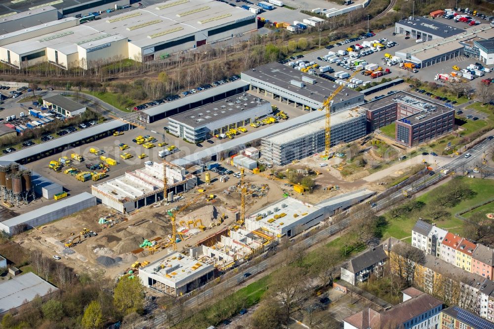 Dortmund from above - Construction site to build a new building complex on the site of the logistics center DOGA - Dortmunder Gesellschaft fuer Abfall mbH on Sunderweg in the district Innenstadt-Nord in Dortmund in the state North Rhine-Westphalia