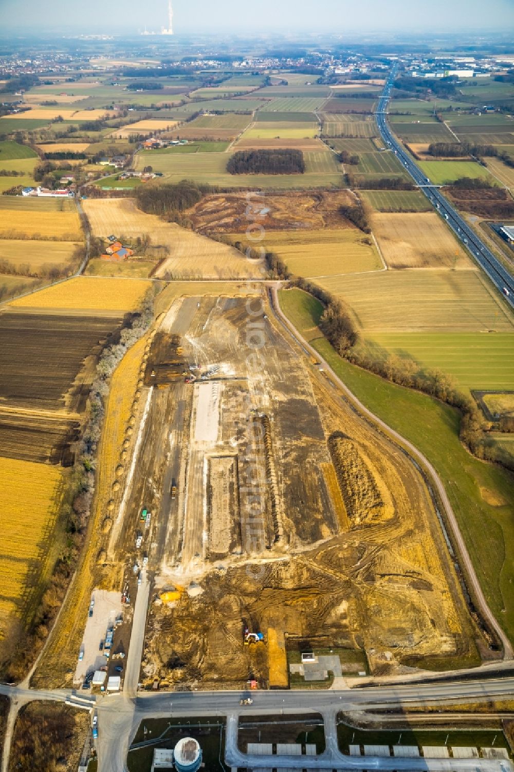 Aerial image Hamm - Construction site to build a new building complex on the site of the logistics center of DPD Deutschland GmbH on Osterboenener Weg in Hamm in the state North Rhine-Westphalia, Germany