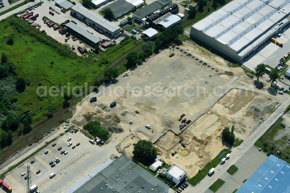 Aerial photograph Hoppegarten - Construction site to build a new building complex on the site of the logistics center of Rhenus Home Delivery GmbH in the district Dahlwitz-Hoppegarten in Hoppegarten in the state Brandenburg, Germany