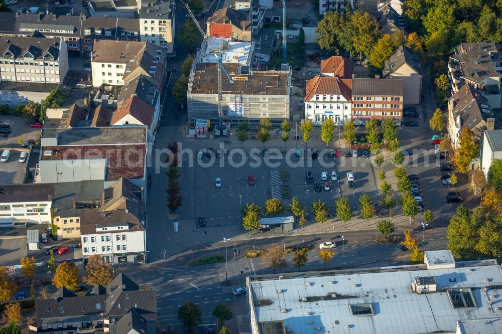 Gladbeck from above - Construction site to build a new building complex with apartments on the market square in Gladbeck in North Rhine-Westphalia. The developer is company property Jockenhoefer u. Babiel according to the plans of Strelzig + Klump Dipl.-Ing. Architects AKNW