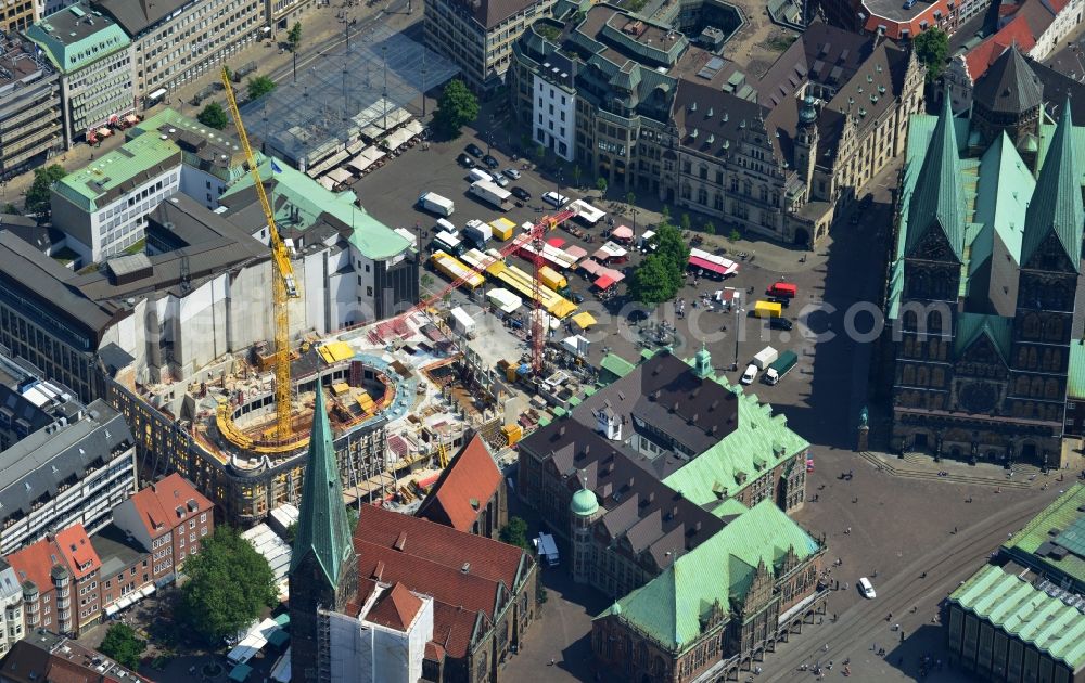 Aerial image Bremen - Construction of the new building of the Bremer Landesbank at the town hall and the cathedral at Bremen