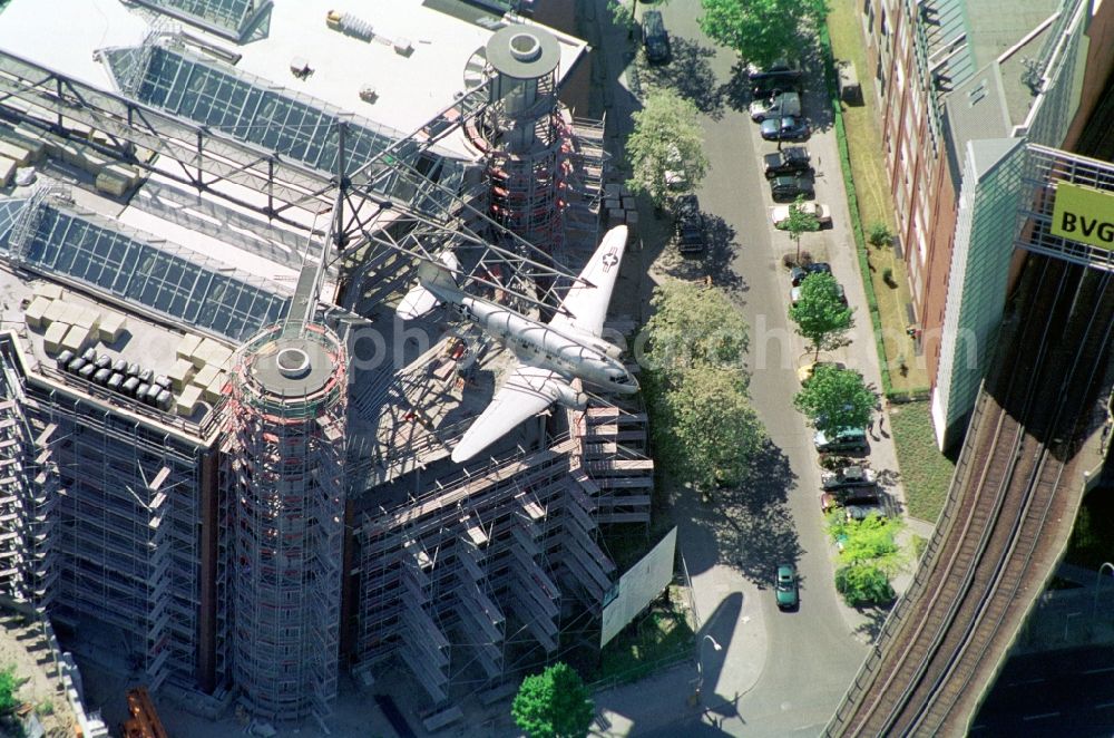 Aerial image Berlin Kreuzberg - View to the Museum of Transport and Technology at the Trebbiner street in the city district Friedrichshain-Kreuzberg of Berlin