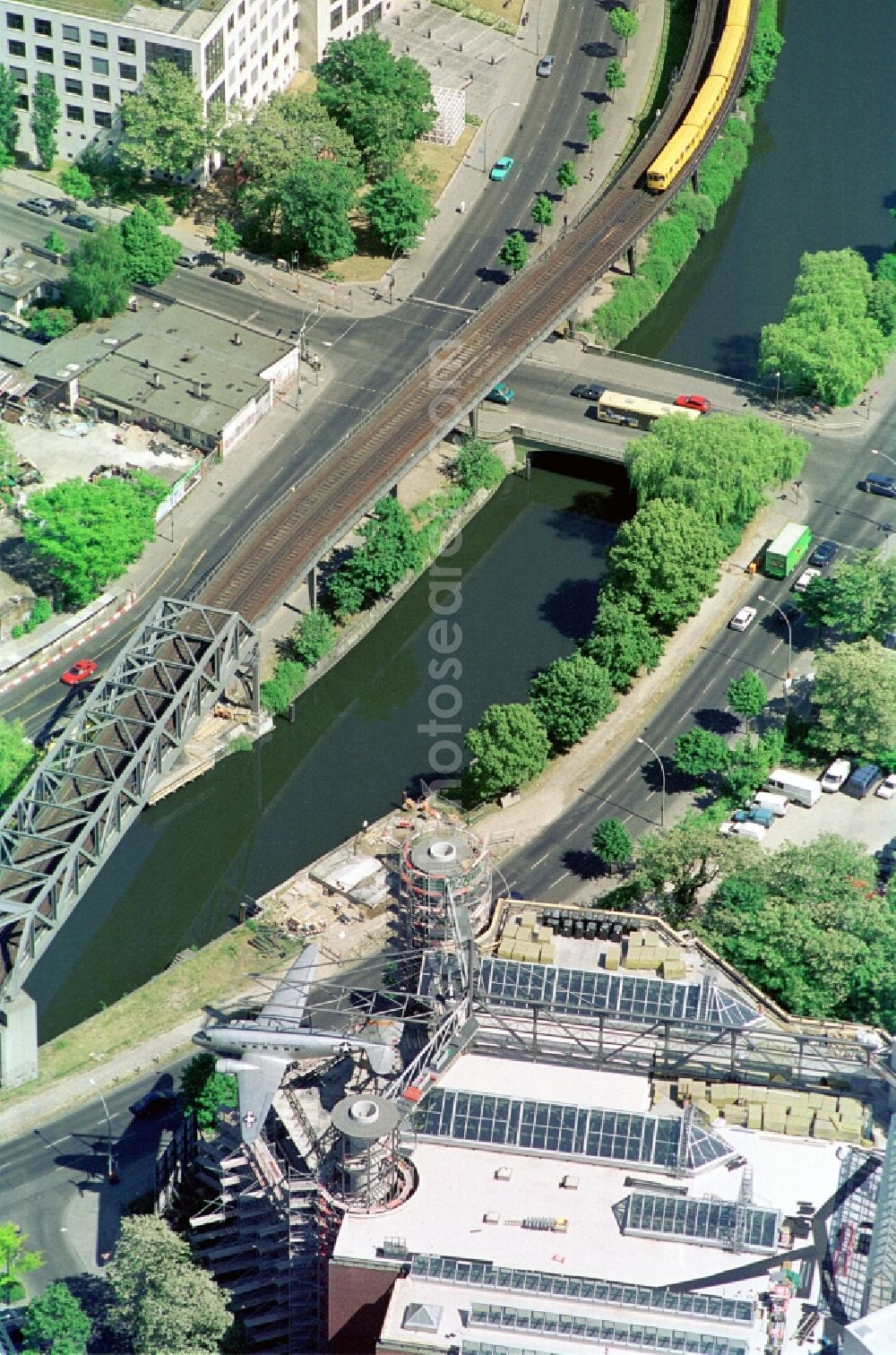 Aerial photograph Berlin Kreuzberg - View to the Museum of Transport and Technology at the Trebbiner street in the city district Friedrichshain-Kreuzberg of Berlin