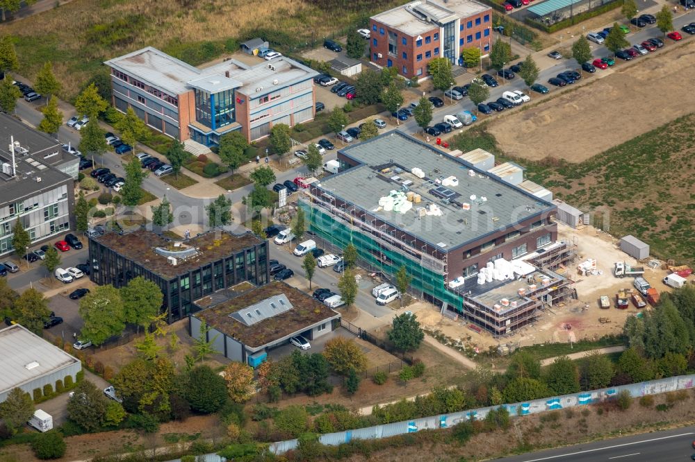 Aerial photograph Gelsenkirchen - Construction site for a health center and medical center of Janssen Grundstuecksgesellschaft mbH on Ludwig-Erhard-Strasse in Gelsenkirchen in the state North Rhine-Westphalia, Germany