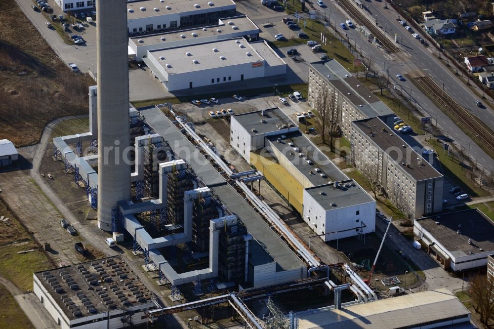 Aerial photograph Berlin - Construction site of power plants and exhaust towers of thermal power station - Kraft-Waerme-Kopplungsanlage on Rhinstrasse in the district Marzahn in Berlin, Germany