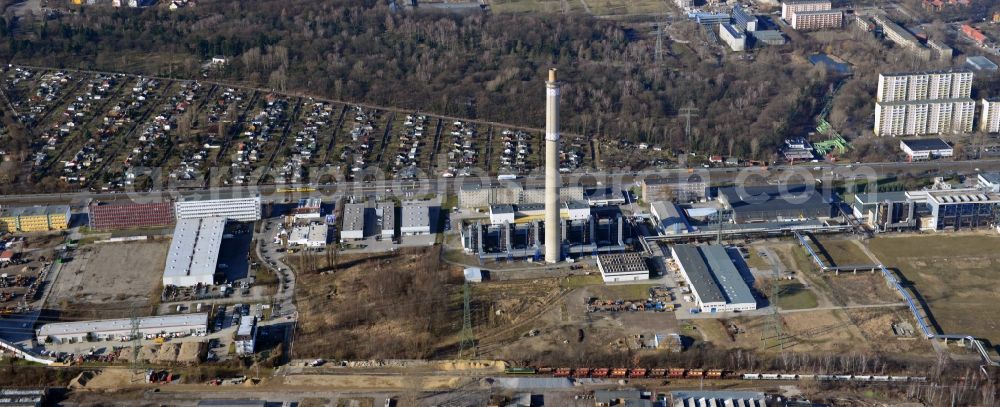 Aerial photograph Berlin - Construction site of power plants and exhaust towers of thermal power station - Kraft-Waerme-Kopplungsanlage on Rhinstrasse in the district Marzahn in Berlin, Germany