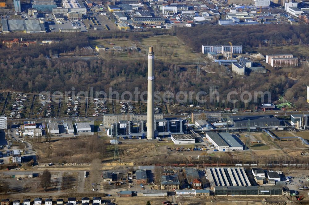 Berlin from above - Construction site of power plants and exhaust towers of thermal power station - Kraft-Waerme-Kopplungsanlage on Rhinstrasse in the district Marzahn in Berlin, Germany