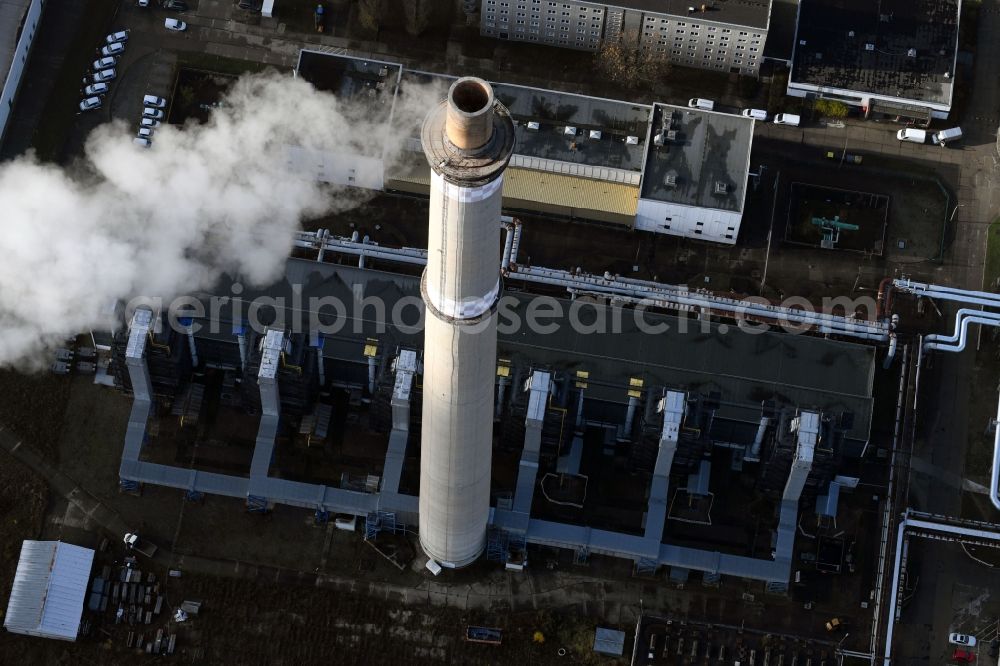 Berlin from above - Construction site of power plants and exhaust towers of thermal power station - Kraft-Waerme-Kopplungsanlage on Rhinstrasse in the district Marzahn in Berlin, Germany