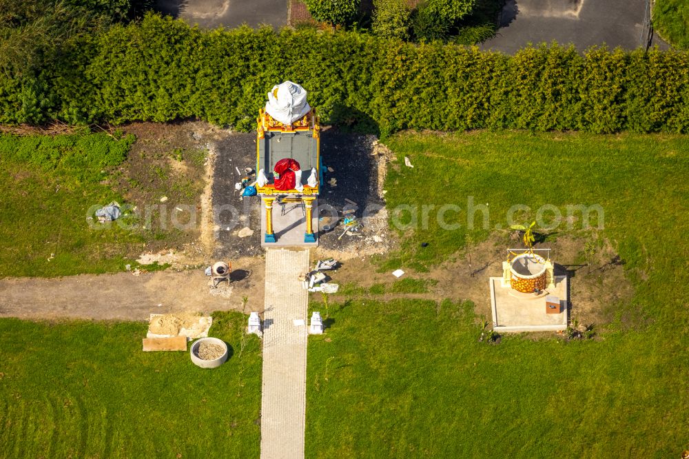 Hamm from the bird's eye view: Construction site for the new construction of a Hindu temple complex for the Hindu community in Germany on Siegenbeckstrasse in the district of Uentrop in Hamm in the Ruhr area in the state North Rhine-Westphalia, Germany