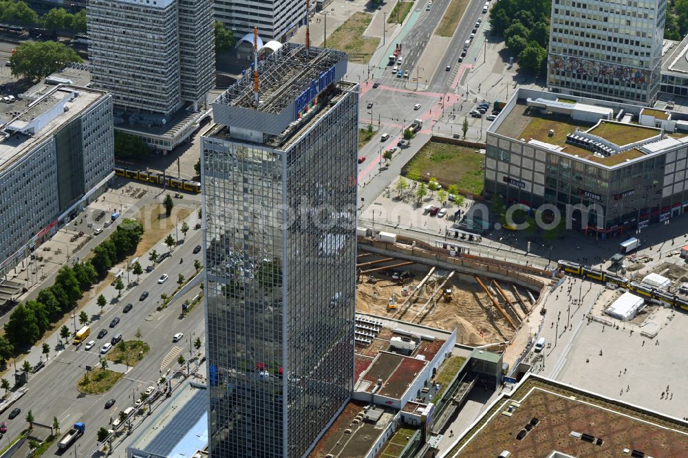 Aerial photograph Berlin - Construction site for the new construction of the high-rise building complex ALX (also called twin towers) of the twin towers at Alexanderplatz on Alexanderstrasse in the Mitte district in Berlin, Germany