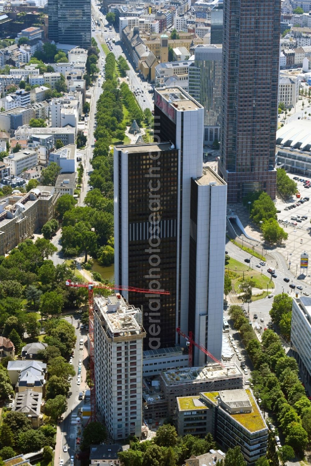 Aerial photograph Frankfurt am Main - Construction site for new high-rise building complex Blue Horizon on Georg-Voigt-Strasse in Frankfurt in the state Hesse, Germany