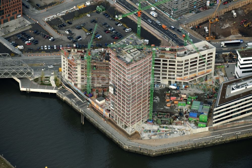 Aerial image Hamburg - Construction site for new high-rise building complex des Buero- und Geschaeftshauses WATERMARK der IQ Tower GmbH & Co. KG in the district HafenCity in Hamburg. A joint project of STRABAG Real Estate GmbH and ECE Projektmanagement G.m.b.H. & Co. KG and BAM Deutschland AG