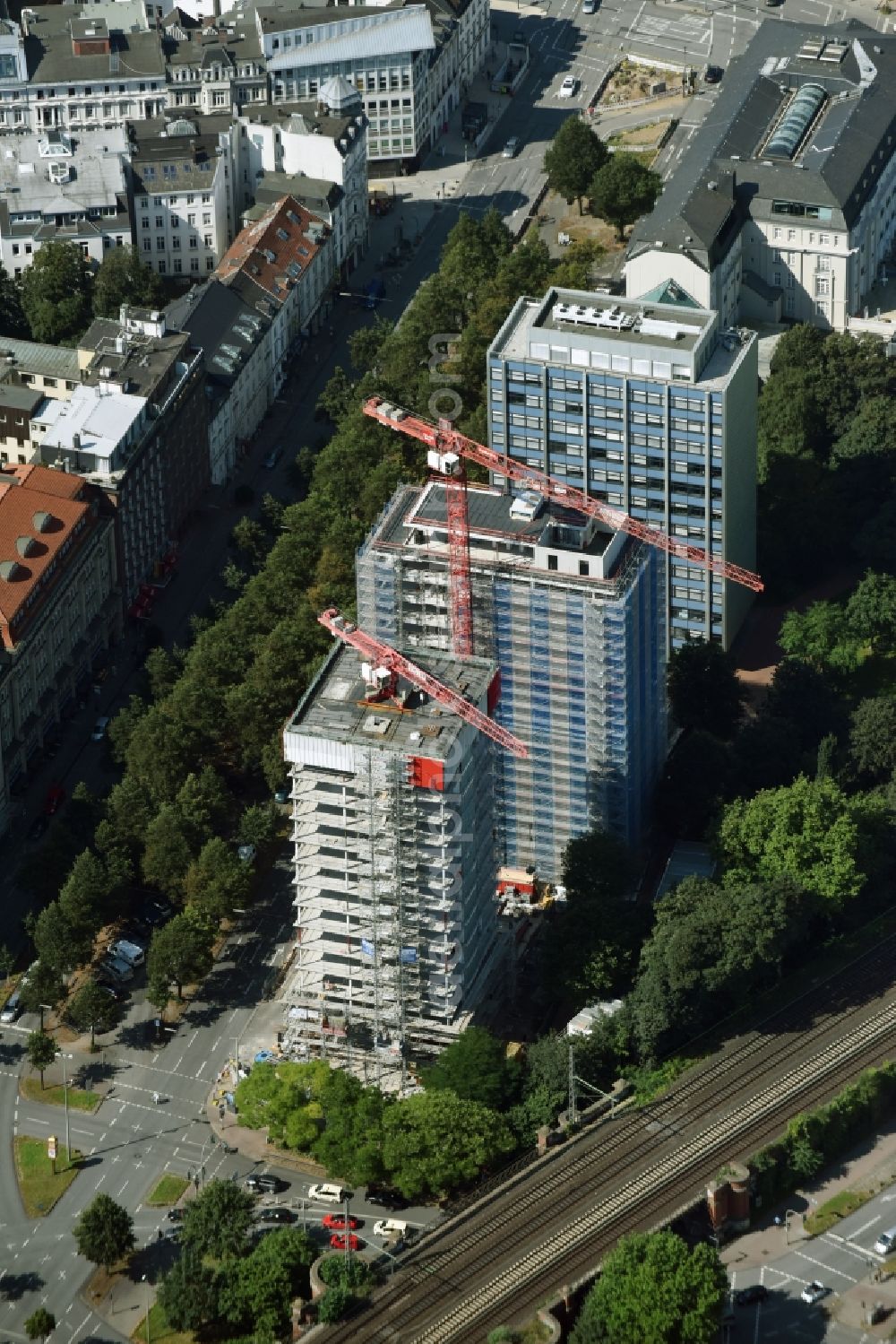 Aerial image Hamburg - Construction site for new high-rise building complex Esplace of Becken Development GmbH between Esplanade and Gustav-Mahler-Park in Hamburg