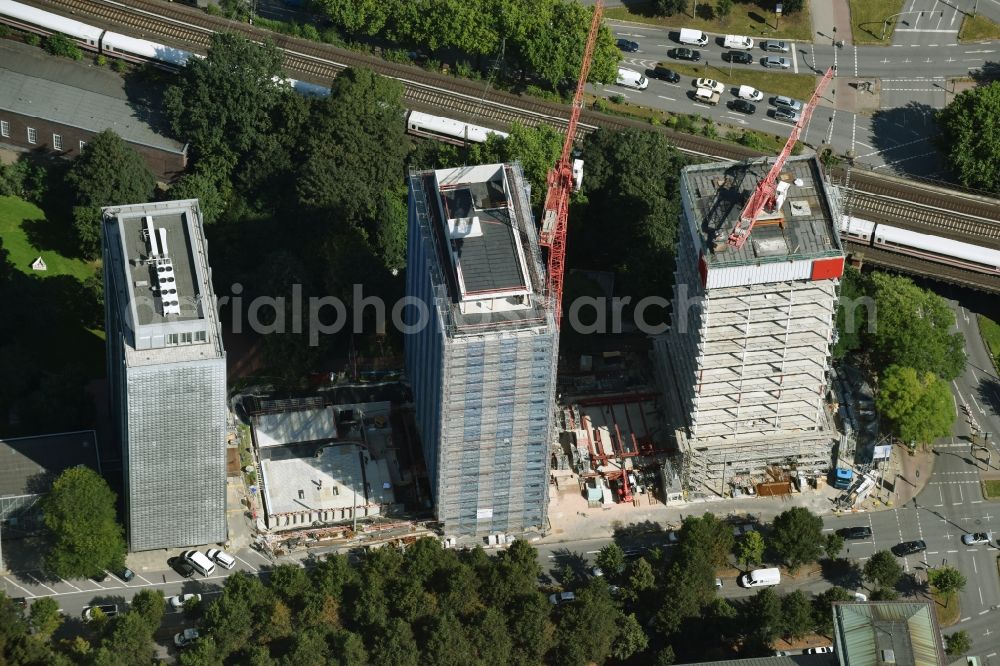 Aerial photograph Hamburg - Construction site for new high-rise building complex Esplace of Becken Development GmbH between Esplanade and Gustav-Mahler-Park in Hamburg