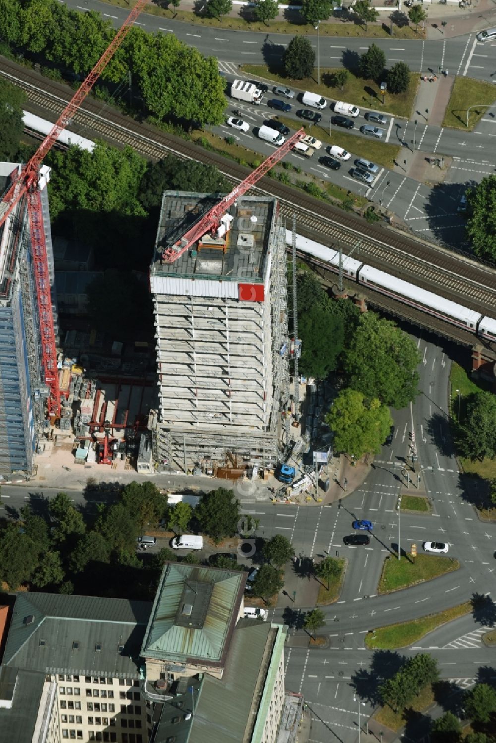 Hamburg from above - Construction site for new high-rise building complex Esplace of Becken Development GmbH between Esplanade and Gustav-Mahler-Park in Hamburg