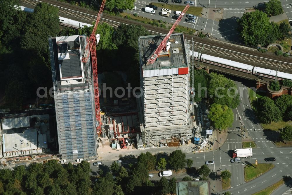 Aerial photograph Hamburg - Construction site for new high-rise building complex Esplace of Becken Development GmbH between Esplanade and Gustav-Mahler-Park in Hamburg