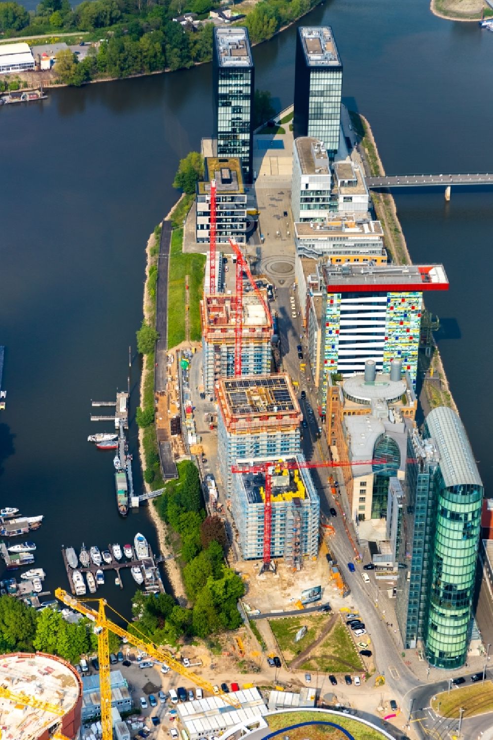 Aerial image Düsseldorf - Construction site for new high-rise building complex Duesseldorfer Heimathafen in of Speditionstrasse in Duesseldorf in the state North Rhine-Westphalia, Germany